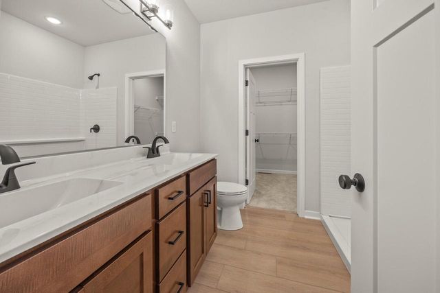 1141 Mount Vernon DRIVE, Hartford, WI 53027
