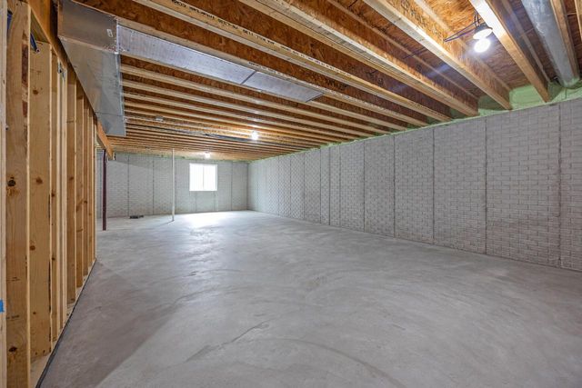 1141 Mount Vernon DRIVE, Hartford, WI 53027