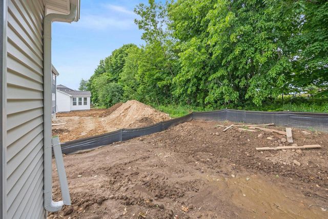 1141 Mount Vernon DRIVE, Hartford, WI 53027