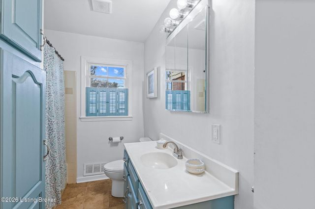 2507 Clearbrook Dr, Louisville, KY 40220