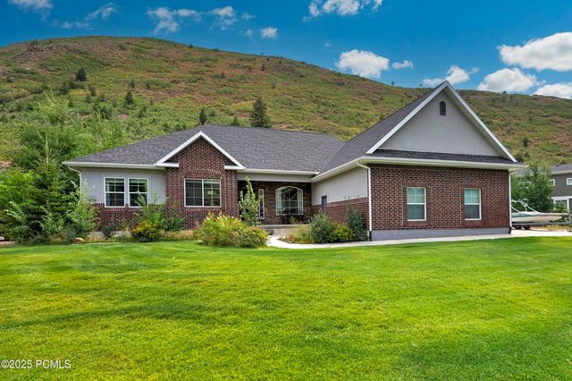 870 E 350 South, Kamas, UT 84036