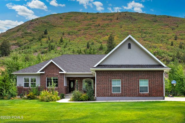 870 E 350 South, Kamas, UT 84036