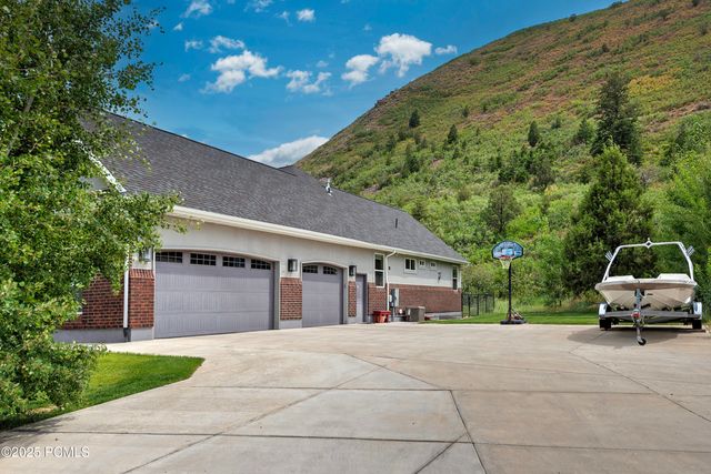 870 E 350 South, Kamas, UT 84036