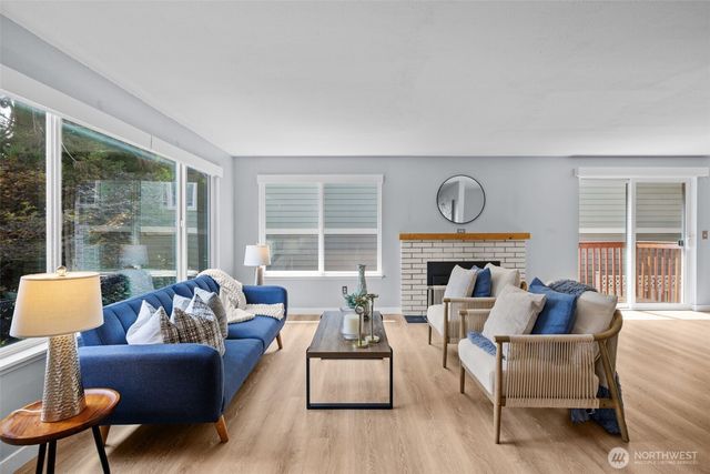 4540 51st Avenue SW, Seattle, WA 98116