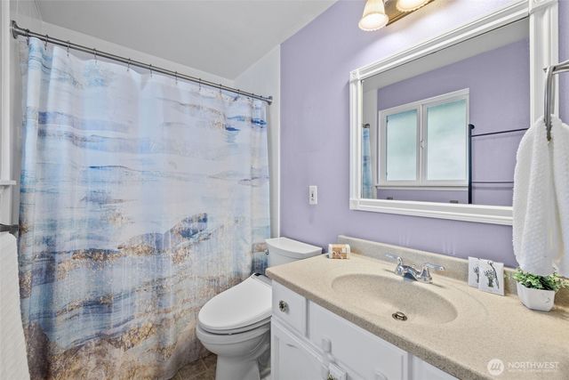4540 51st Avenue SW, Seattle, WA 98116
