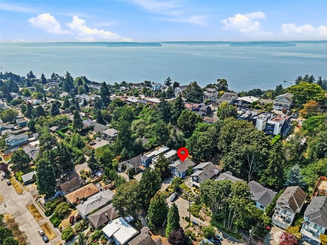 4540 51st Avenue SW, Seattle, WA 98116