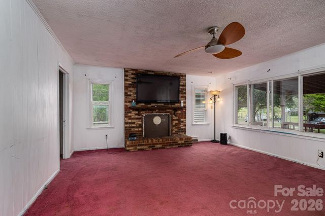 943 Stony Point Road, Kings Mountain, NC 28086
