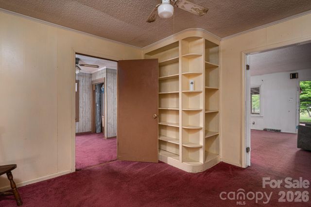 943 Stony Point Road, Kings Mountain, NC 28086