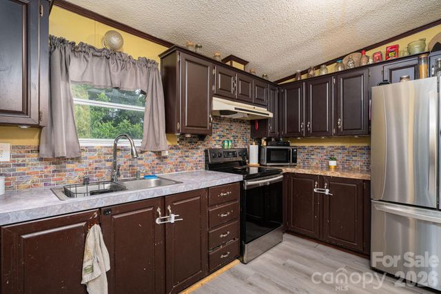 943 Stony Point Road, Kings Mountain, NC 28086