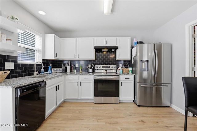 6901 Pebble Brook Way, Rocky Mount, NC 27804