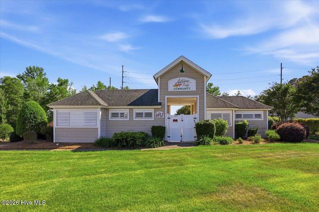 6901 Pebble Brook Way, Rocky Mount, NC 27804