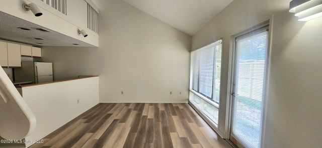 828 Oakleigh Avenue, 16, Gulfport, MS 39507