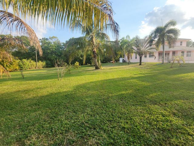 16975 83RD Place N, The Acreage, FL 33470