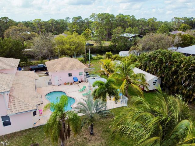 16975 83RD Place N, The Acreage, FL 33470