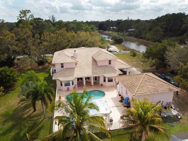 16975 83RD Place N, The Acreage, FL 33470