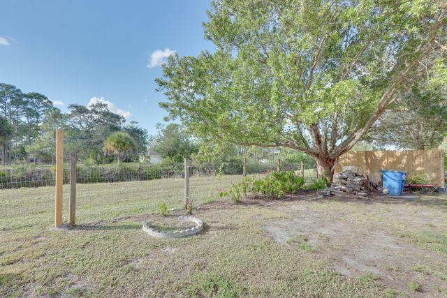 16975 83RD Place N, The Acreage, FL 33470