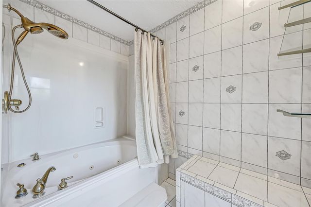 16503 Craighurst Drive, Houston, TX 77059