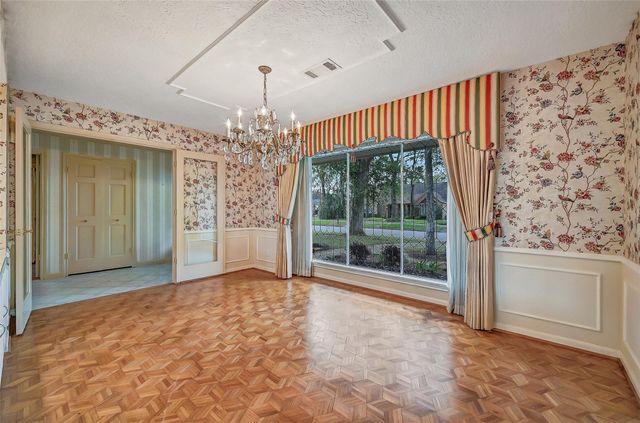 16503 Craighurst Drive, Houston, TX 77059