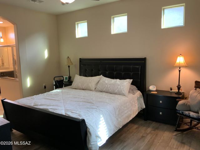 10263 S Black Surrey Drive, Vail, AZ 85641