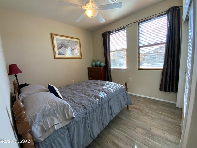 10263 S Black Surrey Drive, Vail, AZ 85641