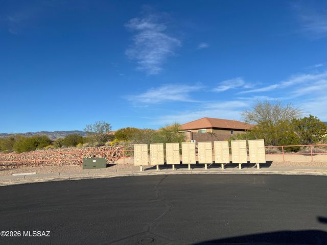 10263 S Black Surrey Drive, Vail, AZ 85641