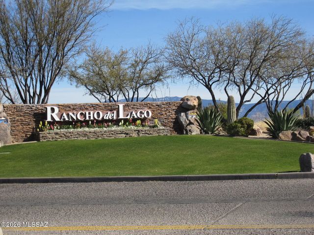 10263 S Black Surrey Drive, Vail, AZ 85641