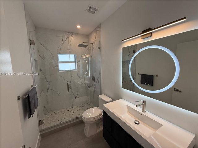 3431 NW 14th Ter, Miami, FL 33125