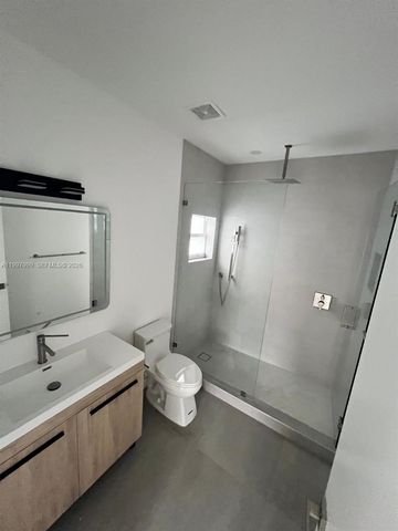 3431 NW 14th Ter, Miami, FL 33125