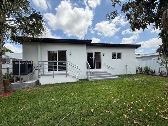 3431 NW 14th Ter, Miami, FL 33125