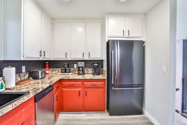 24833 Matterhorn Court, Crestline, CA 92325
