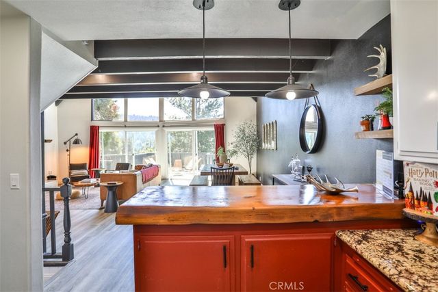 24833 Matterhorn Court, Crestline, CA 92325