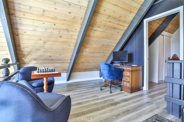 24833 Matterhorn Court, Crestline, CA 92325