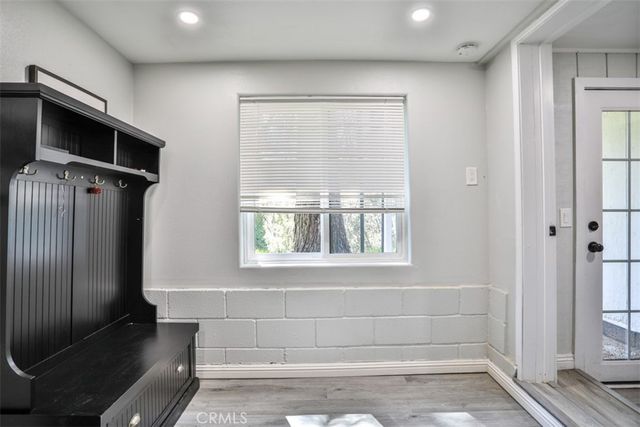 24833 Matterhorn Court, Crestline, CA 92325