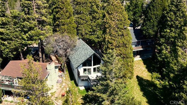 24833 Matterhorn Court, Crestline, CA 92325