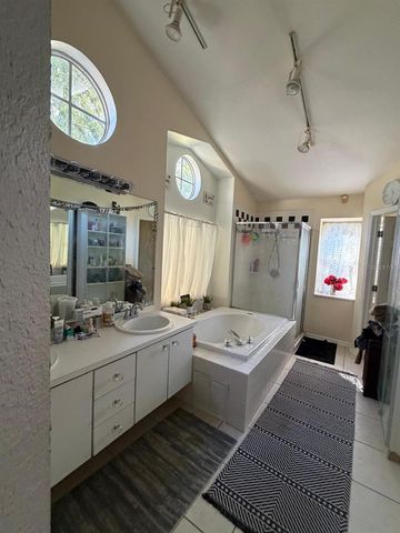 4120 SILVERMOON DRIVE, Plant City, FL 33566