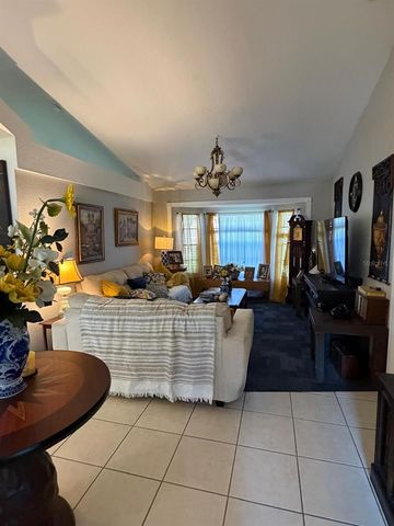 4120 SILVERMOON DRIVE, Plant City, FL 33566