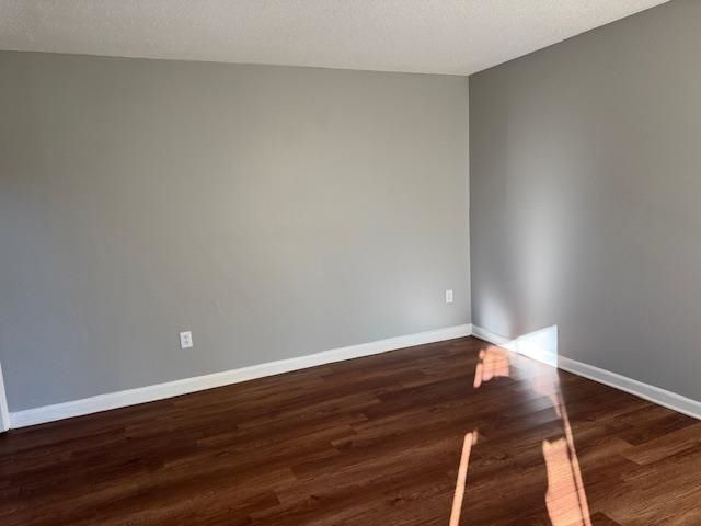 4627 CRYSTAL SPRINGS DR, Memphis, TN 38128