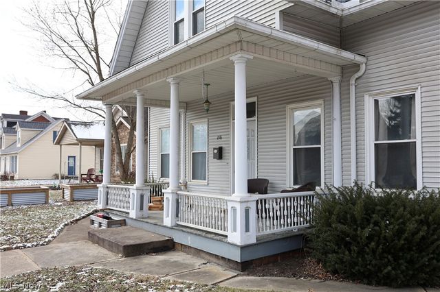 216 S Clay Street, Millersburg, OH 44654