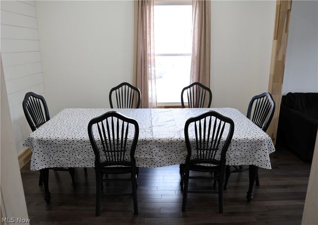 216 S Clay Street, Millersburg, OH 44654