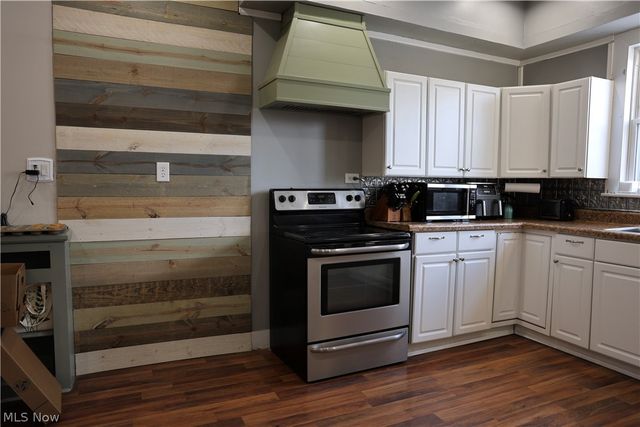 216 S Clay Street, Millersburg, OH 44654