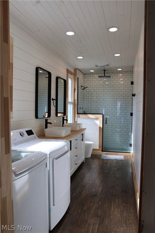 216 S Clay Street, Millersburg, OH 44654