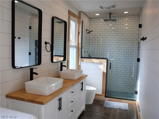 216 S Clay Street, Millersburg, OH 44654