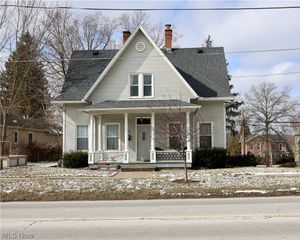 216 S Clay Street, Millersburg, OH 44654