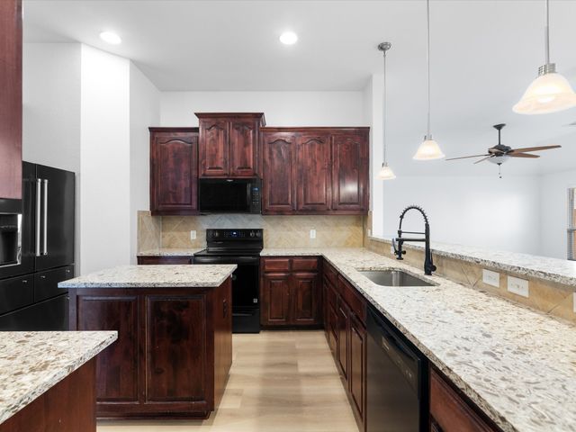 6813 Falconer Way, Fort Worth, TX 76179