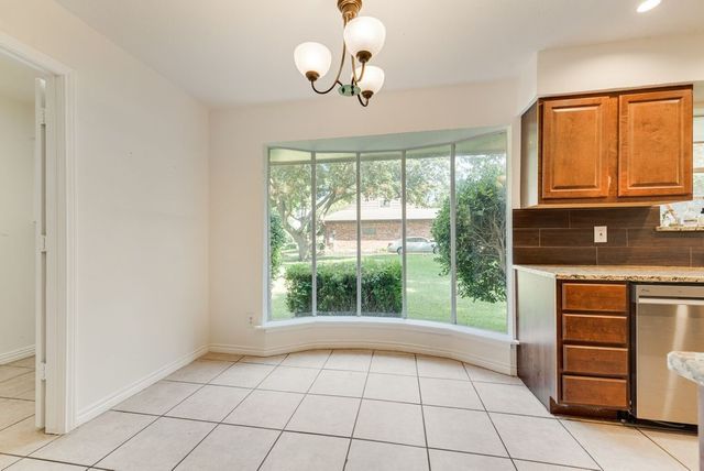 123 S Venice Drive, Duncanville, TX 75116