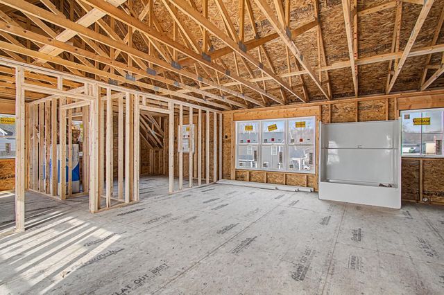 897 Falls Road, Shelburne, VT 05482