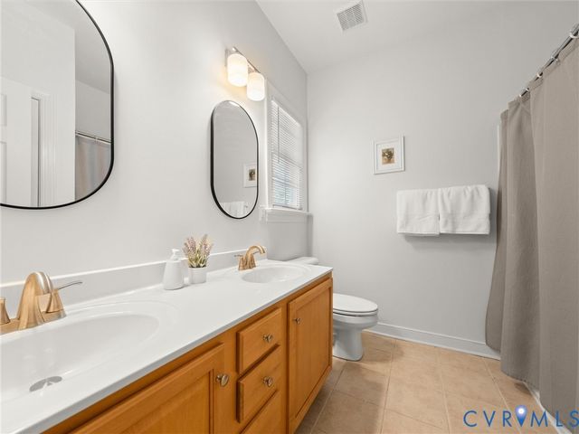15724 Fire Light Pl, Moseley, VA 23120