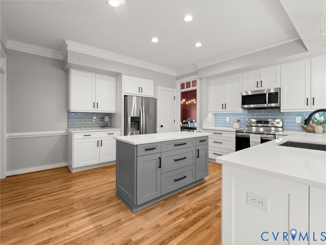 15724 Fire Light Pl, Moseley, VA 23120