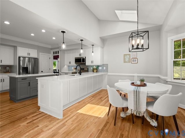 15724 Fire Light Pl, Moseley, VA 23120