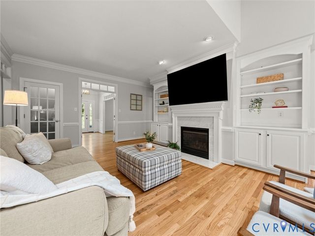 15724 Fire Light Pl, Moseley, VA 23120